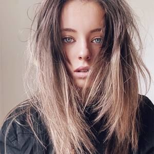 Meet your Posher, Veronique